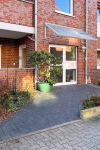 Etagenwohnung in Laatzen – Foto 1 von 12